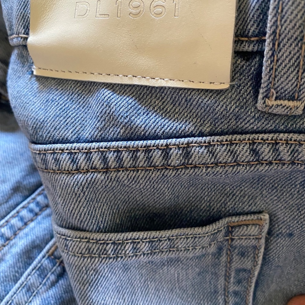 DL 1961 Womens Jean Capris - Picture 2 of 5